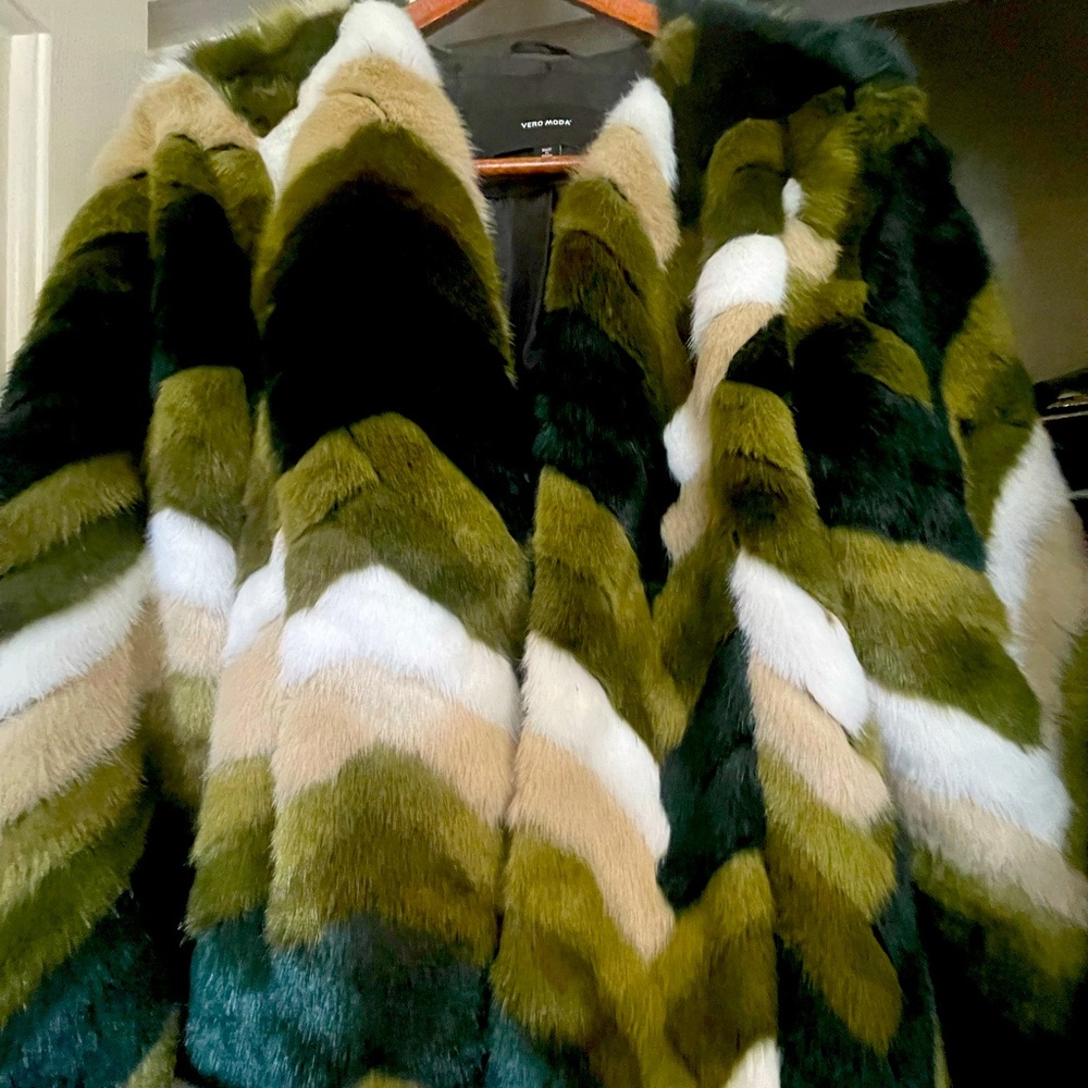 Faux Fur Multicolored Jacket